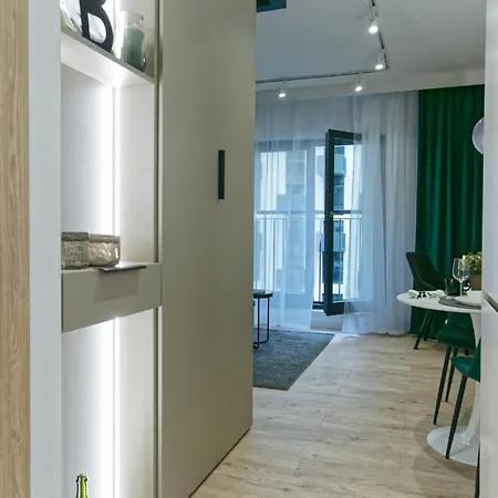 Oasis - Center - Free Parking - Self Check-in Apartamento